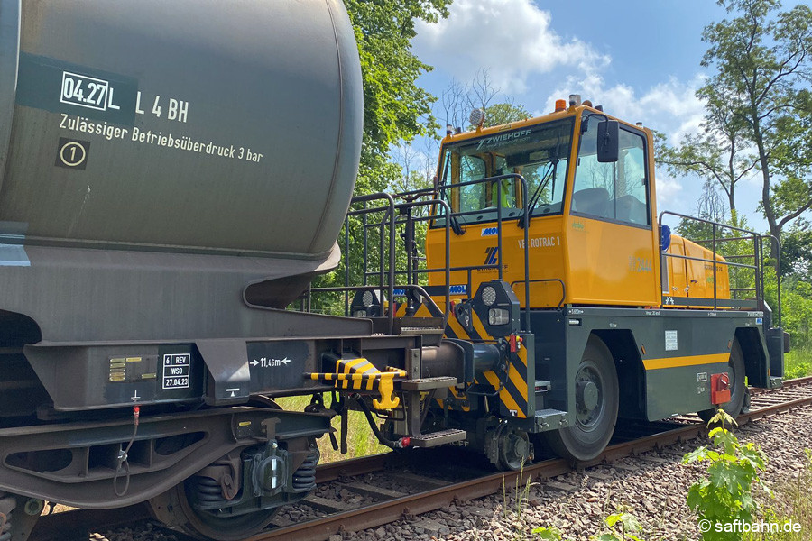 Für die Bahnlogistik der VEZ, ist der Rotrac seit Mitte Mai im Einsatz.